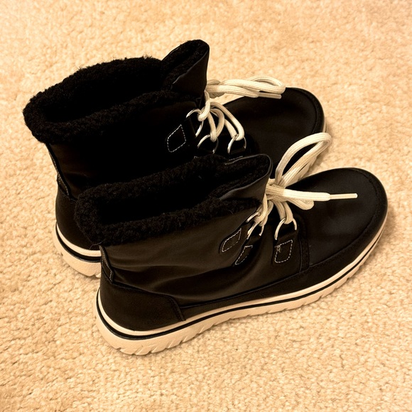 NIB Merona Women’s Marika Boots Size 7 - Picture 5 of 10